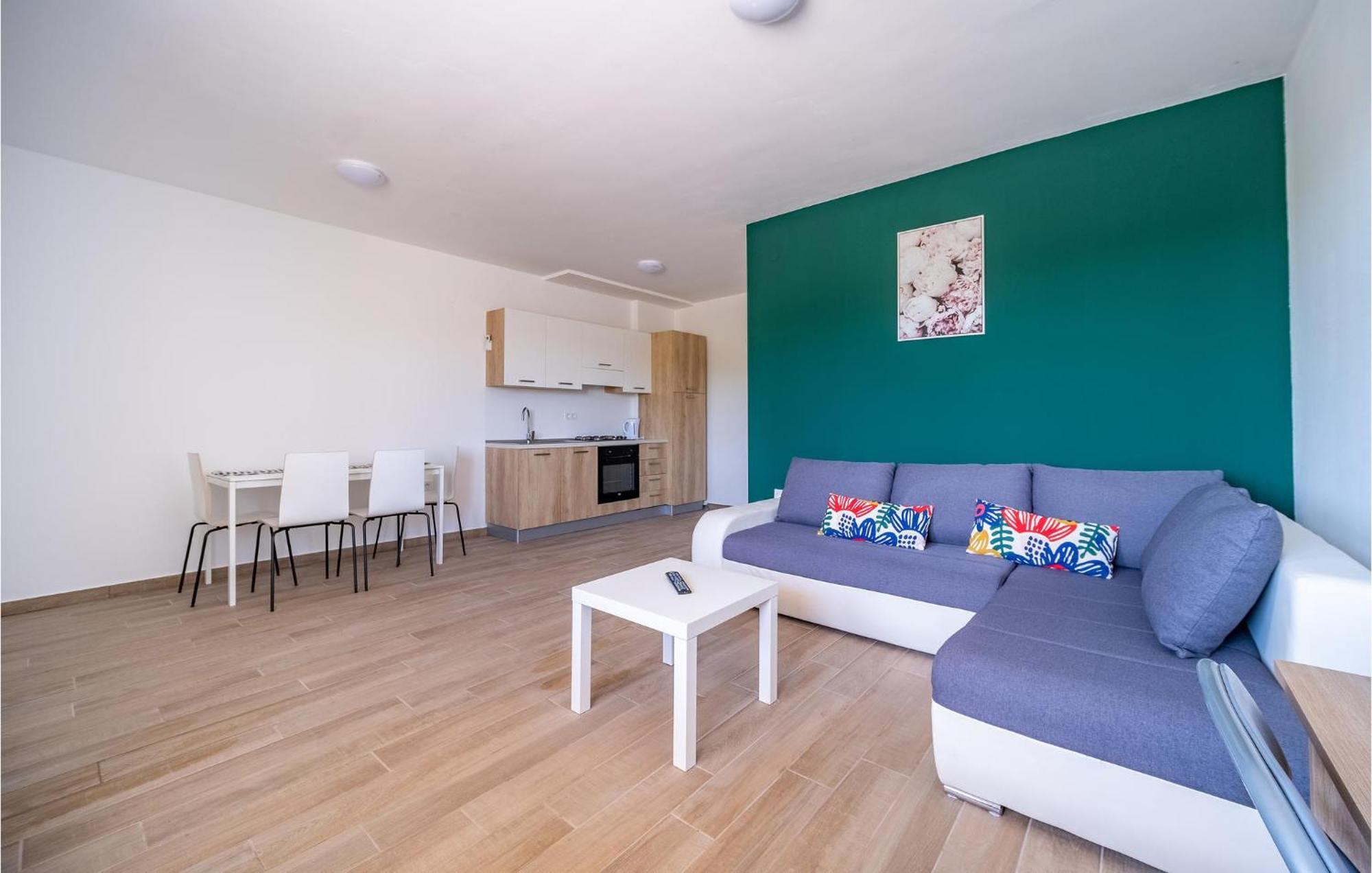 1 Bedroom Beautiful Apartment In غاكوفيتسا المظهر الخارجي الصورة